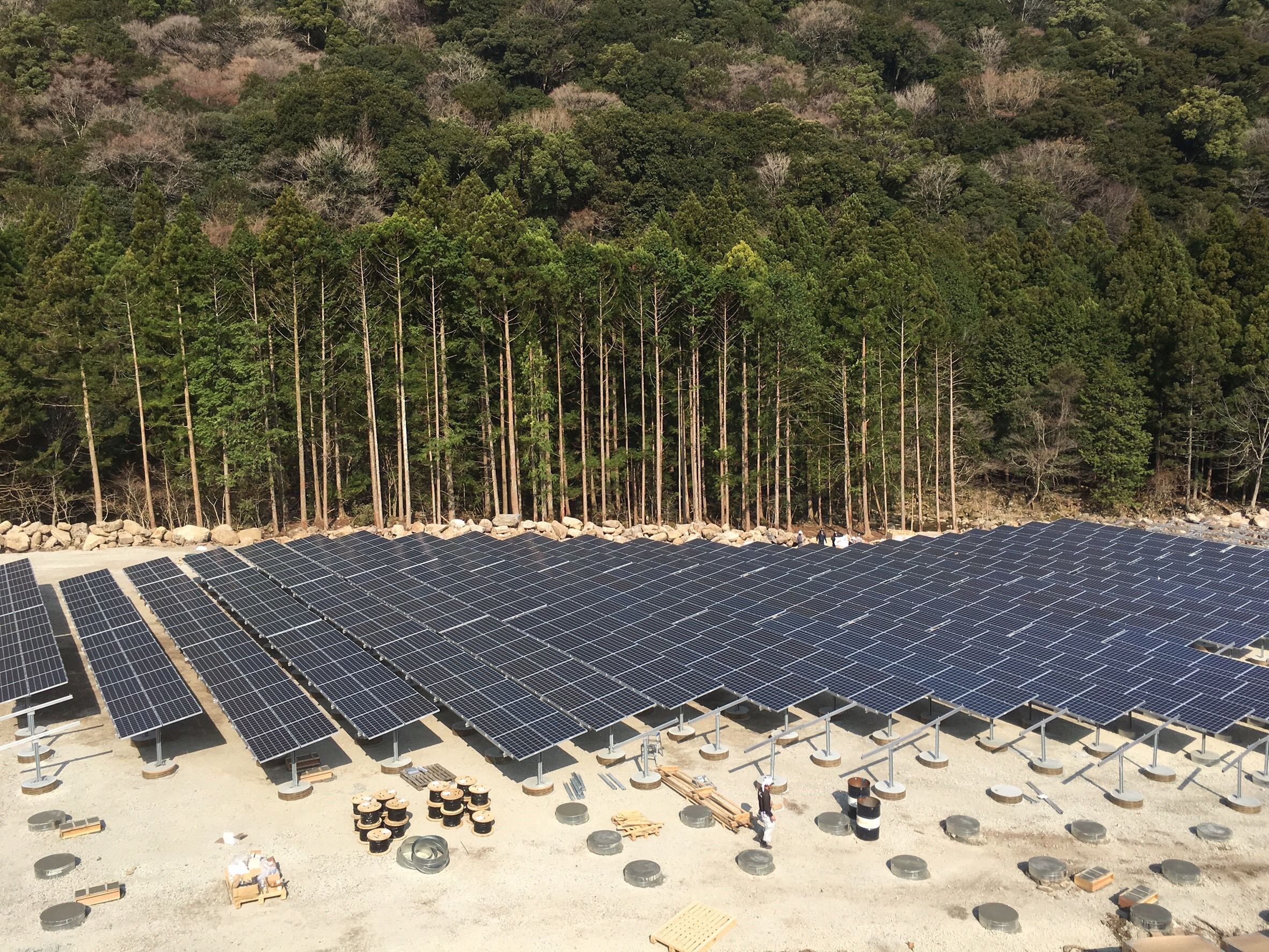 太陽光施工工事（宇和島鬼北町）のサムネイル